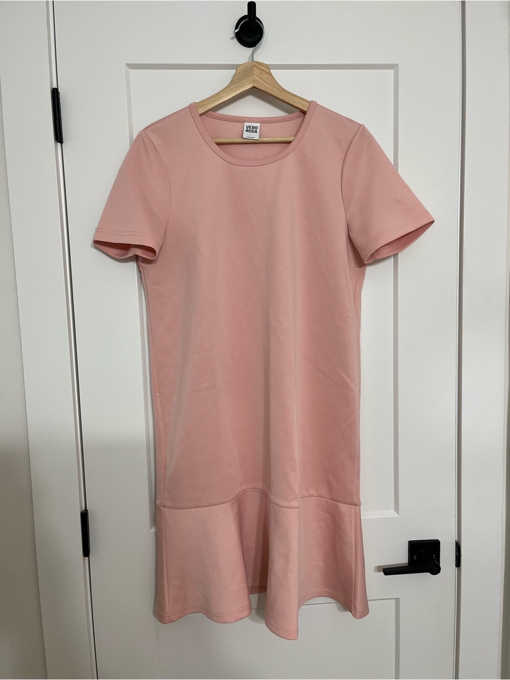 Vero Moda Dusty Pink Short Sleeve Flared Hem Dress